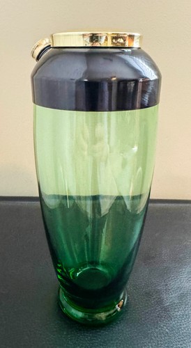 Sleek art deco - sleek,